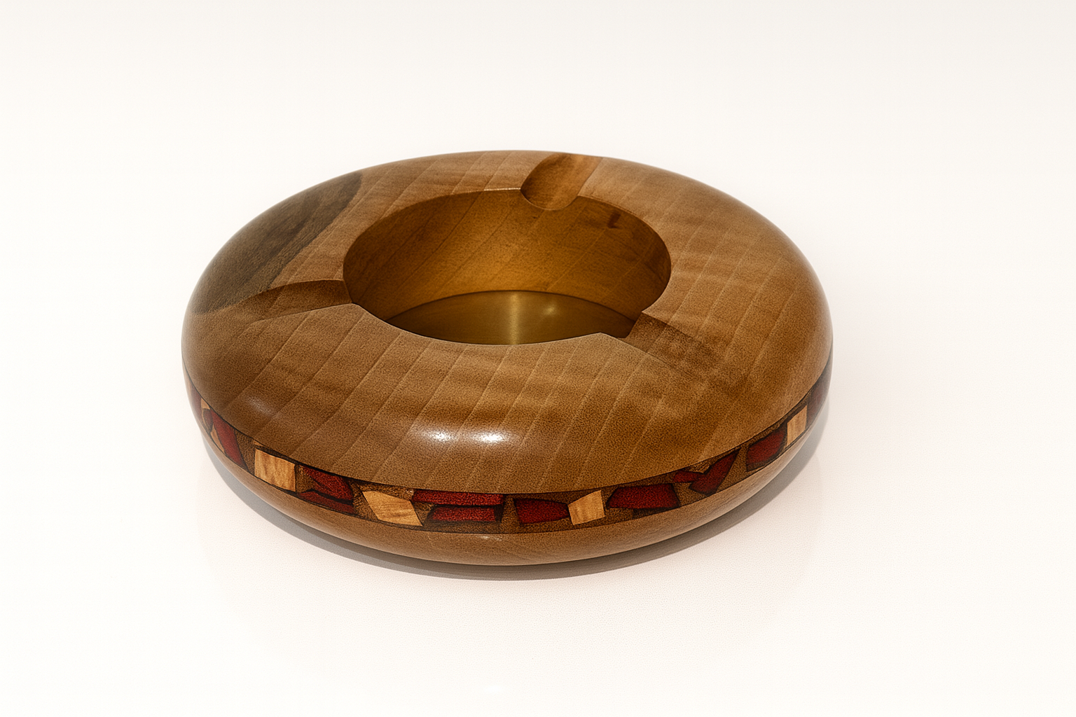 Woodenberg Aschenbecher „Mosaik“ – kunstvoll & handgefertigt