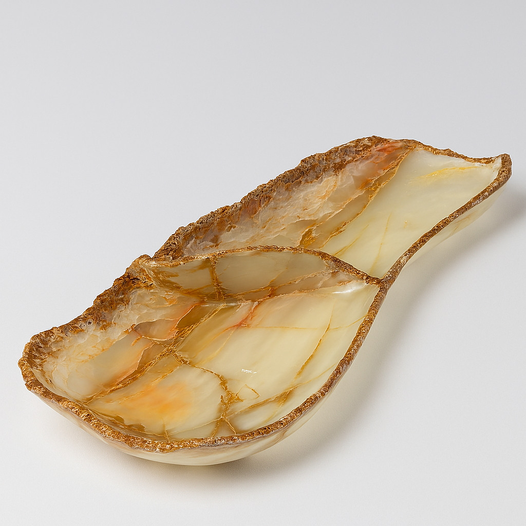 Aschenberg Marmorschale „Lunara“ – Handgeformt mit Naturkante