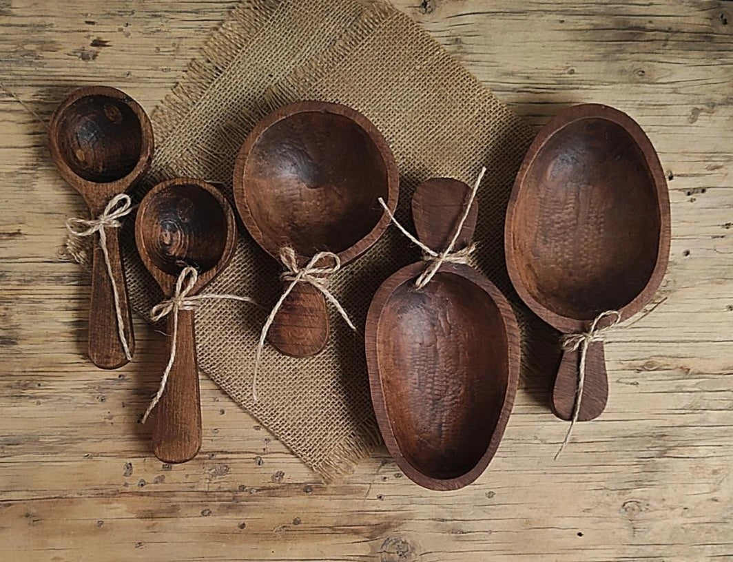 Woodenberg Holzschale „Rustika“ – Handgemacht aus Walnussholz in 3 Größen