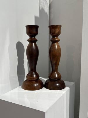 Woodenberg Kerzenhalter „Classic Bold“ – Massives Walnussholz