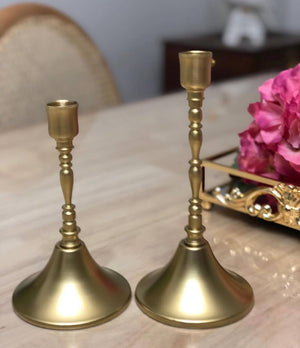 Dorven Kerzenhalter „Brassé“ – klassisches Design aus massivem Messing (2 Größen)