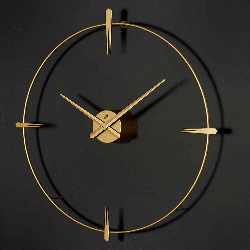Zigma Wanduhr 80 cm – Antikgold, Metallic Gold, Chrom & Black Carbon | Moderne Designuhr aus Metall von RH Clocks
